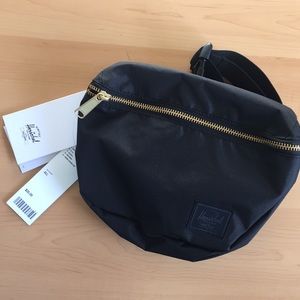 Herschel fanny pack